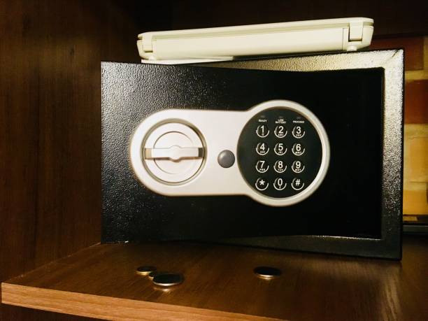 dual-bolt design hotel room safe deposit box